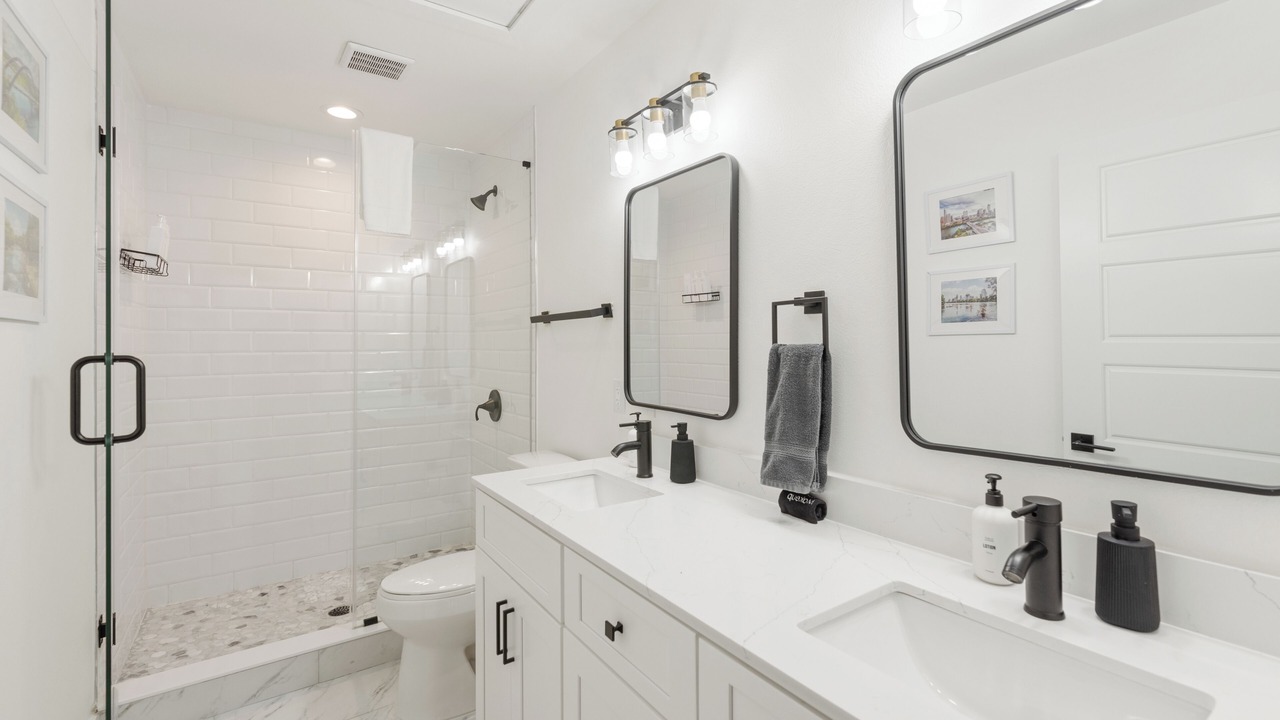 Photo of Bathroom in North Austin Civic Association