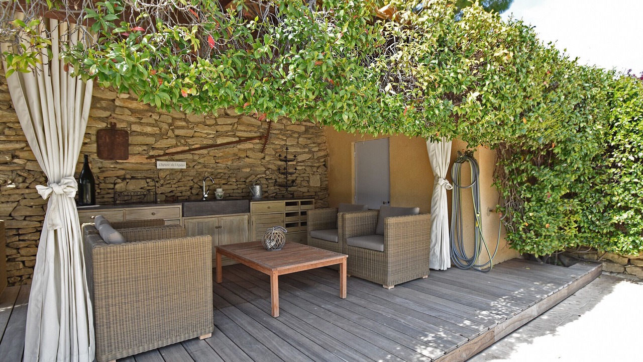 Photo of Patio Balcony in Saint-Quentin-la-Poterie