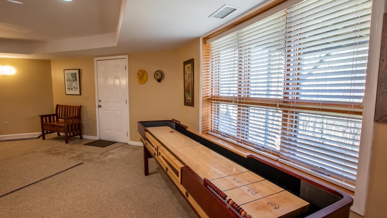 Photo of Bedroom in Seven Devils