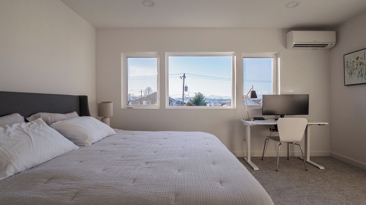 Photo of Bedroom in Alki
