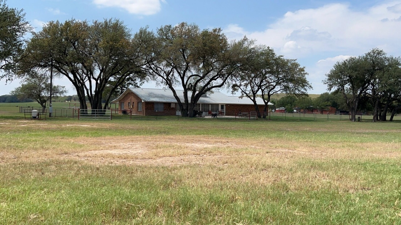 Photo of Outdoor in Yancey