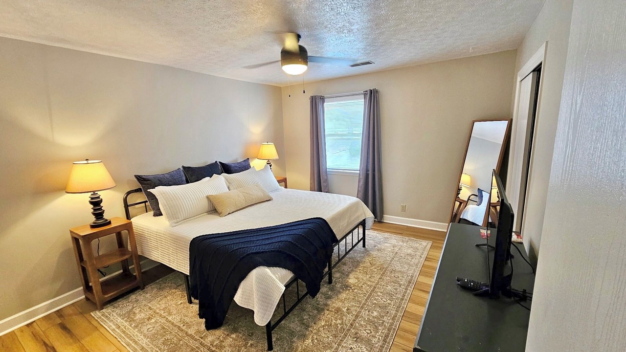 Photo of Bedroom in Morgantown