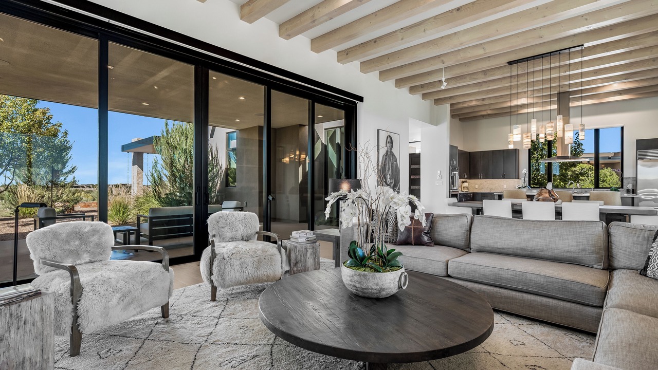 Photo of Livingroom in Las Campanas