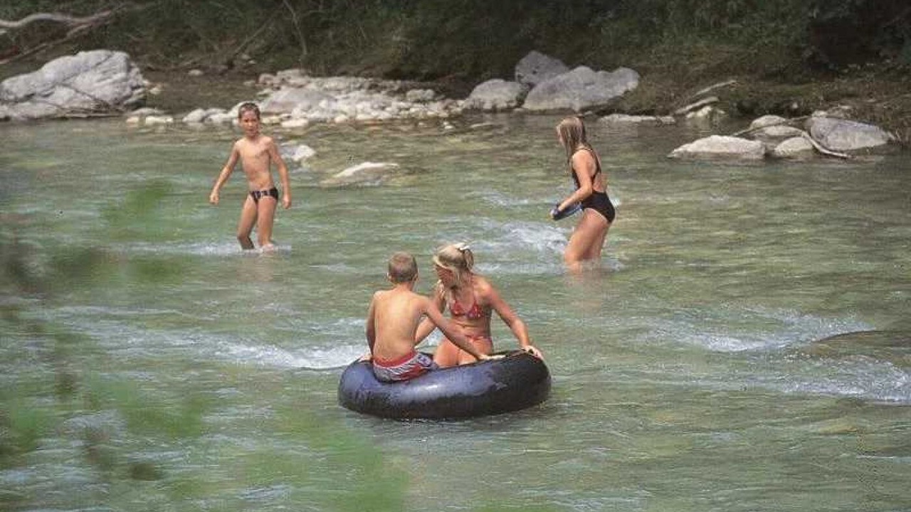 Photo of Others in Die