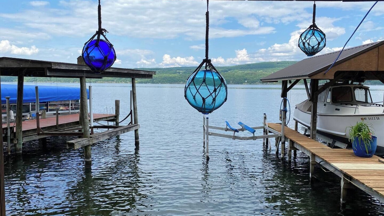 Photo of Others in Town of Reading