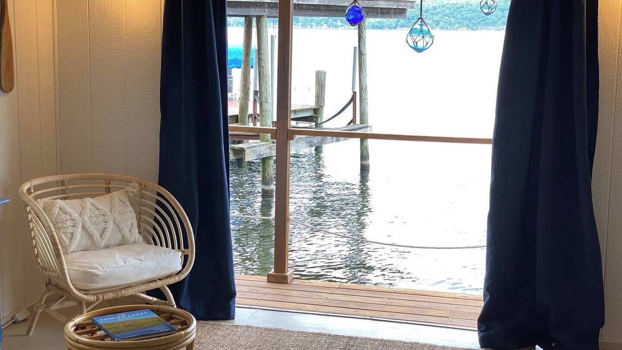 Photo of Others in Town of Reading