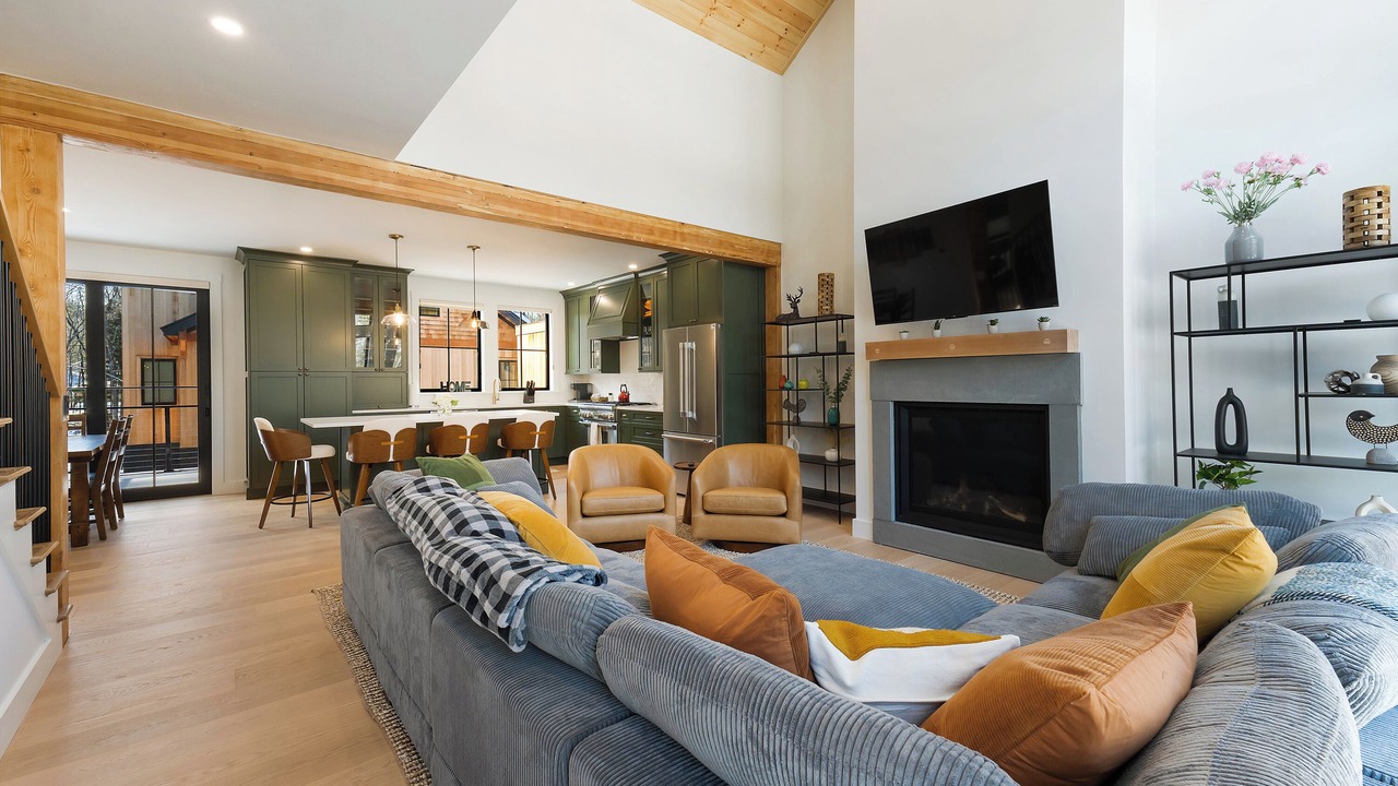 Photo of Livingroom in North Conway
