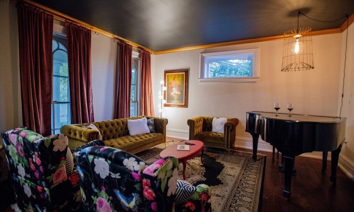 Photo of Livingroom in Sherkston