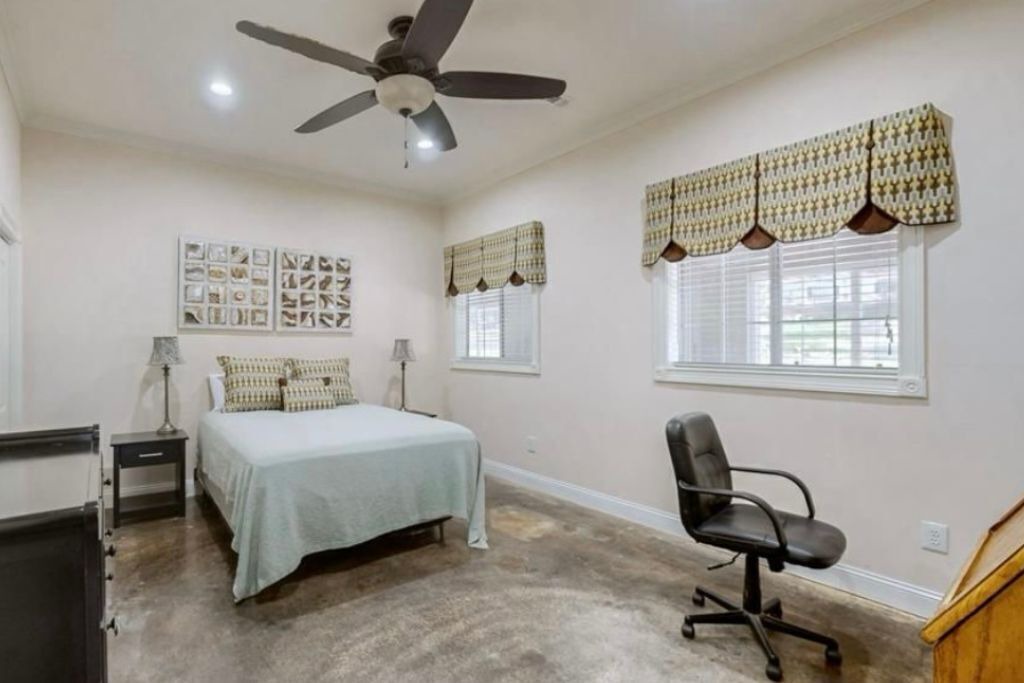 Photo of Bedroom in Buchanan