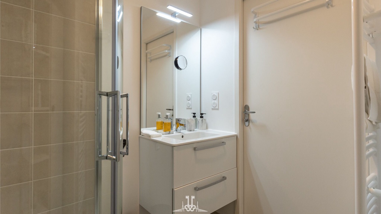 Photo of Bathroom in Honfleur