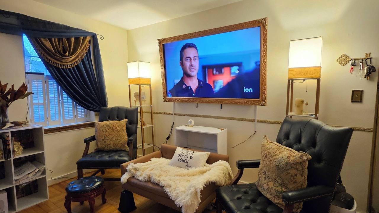 Photo of Livingroom in Belle Haven