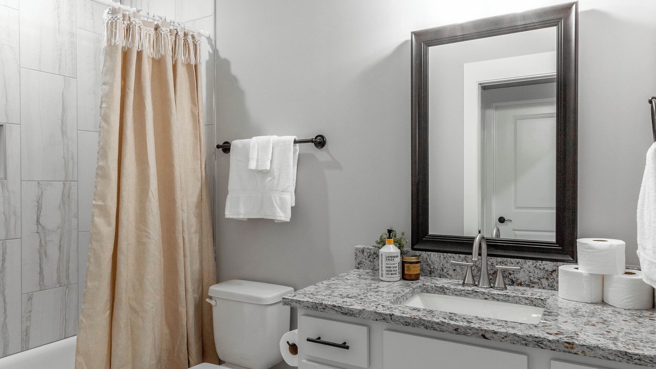 Photo of Bathroom in Highland Park