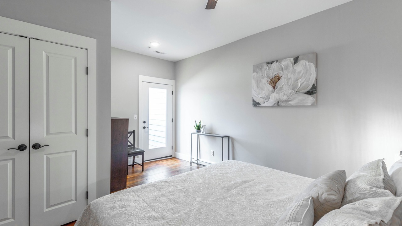 Photo of Bedroom in Highland Park