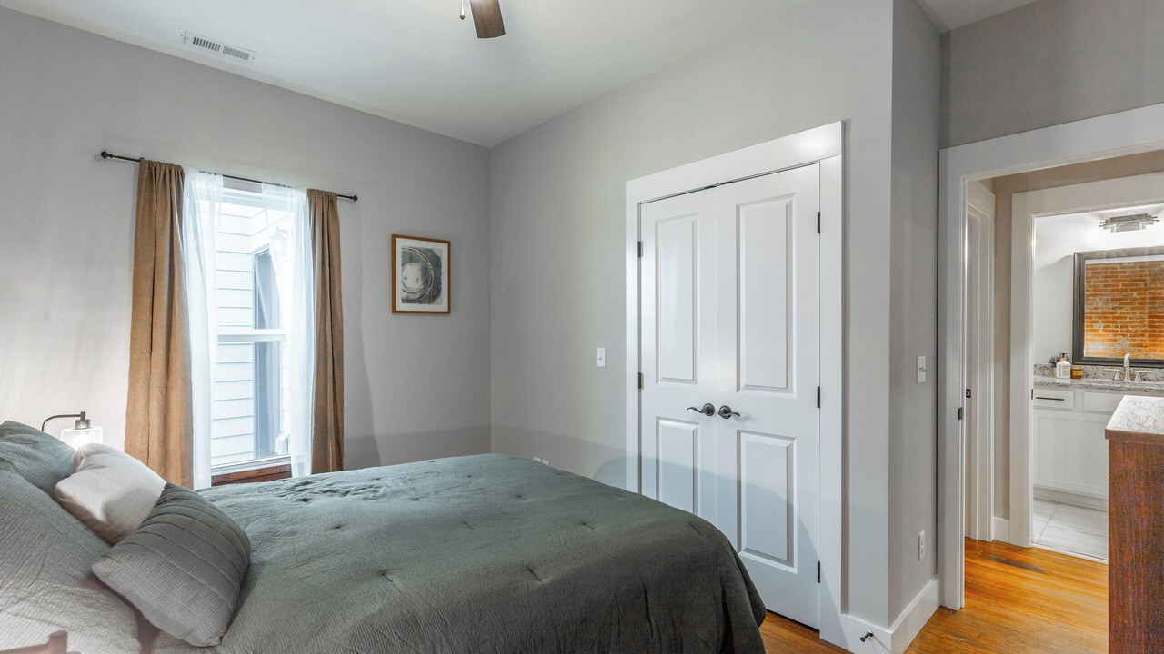 Photo of Bedroom in Highland Park