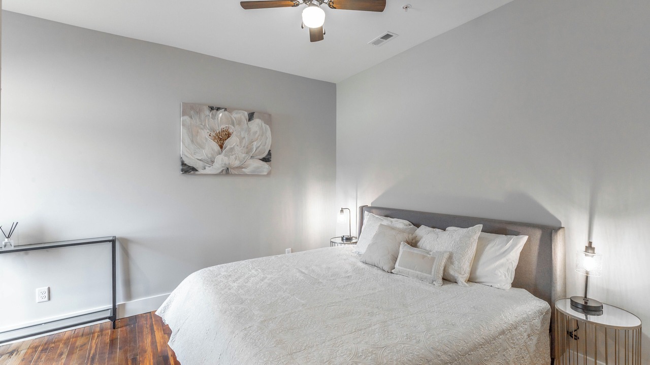 Photo of Bedroom in Highland Park