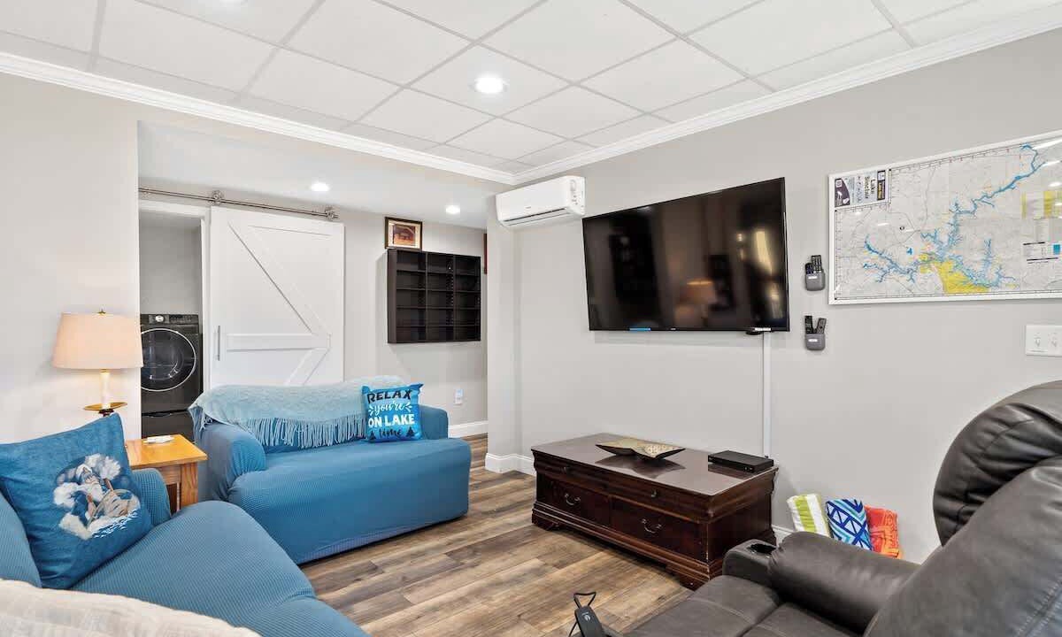 Photo of Livingroom in Milledgeville