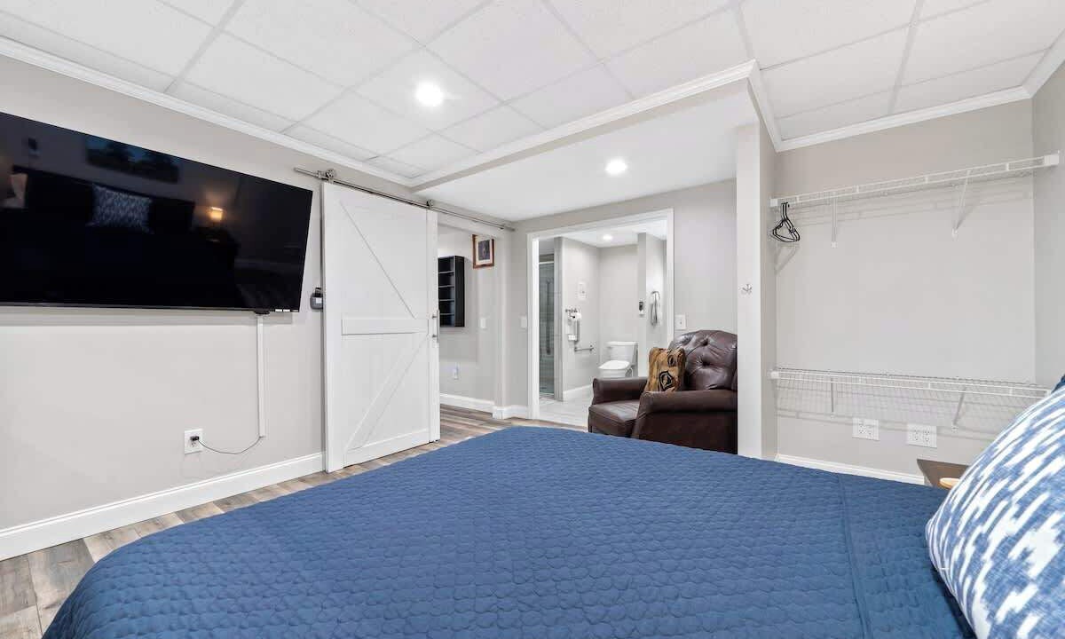Photo of Bedroom in Milledgeville