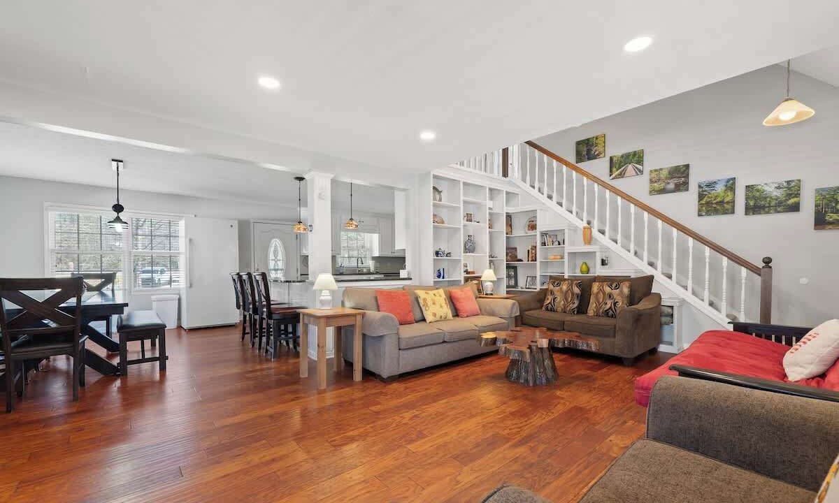 Photo of Livingroom in Milledgeville