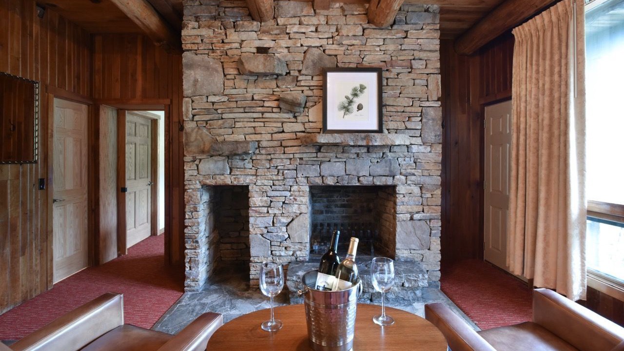 Photo of Livingroom in Seven Springs