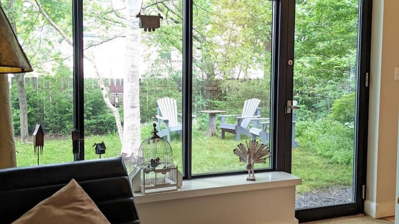 Photo of Livingroom in Lunenburg