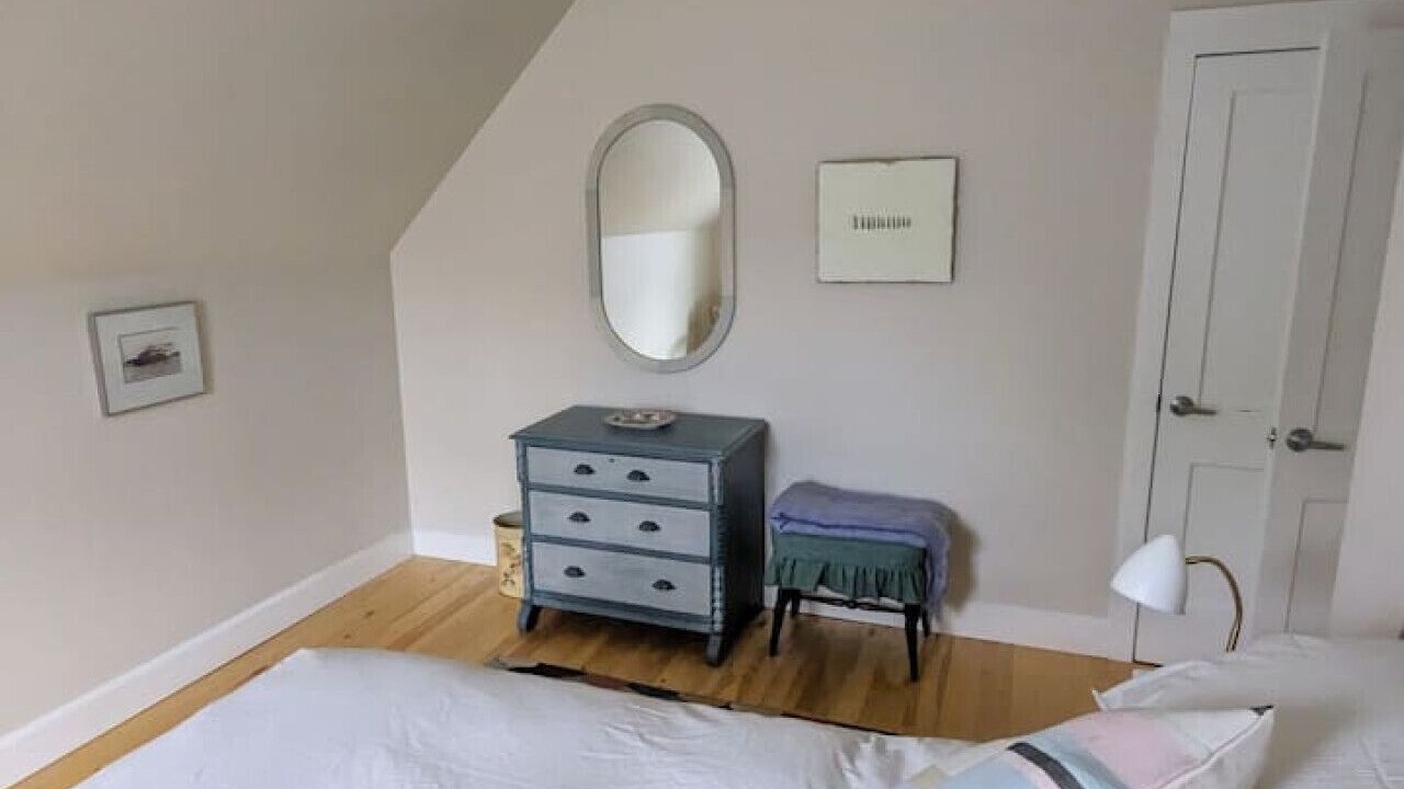 Photo of Bedroom in Lunenburg