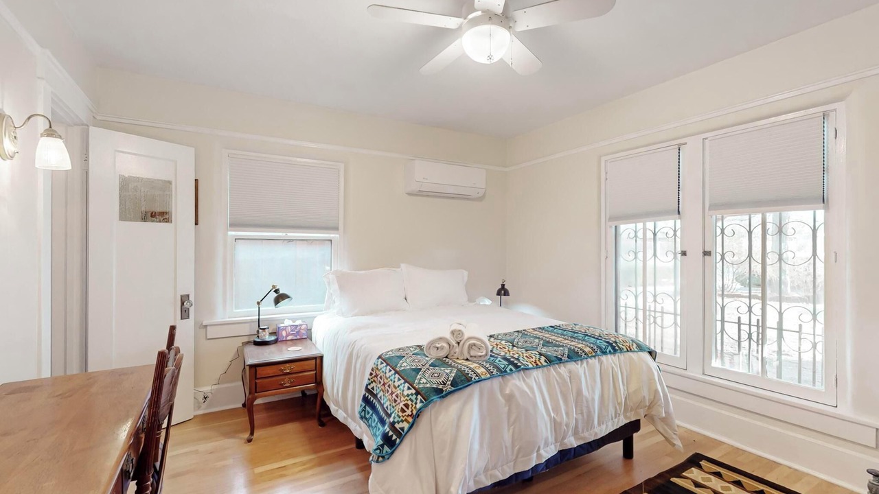 Photo of Bedroom in Nob Hill