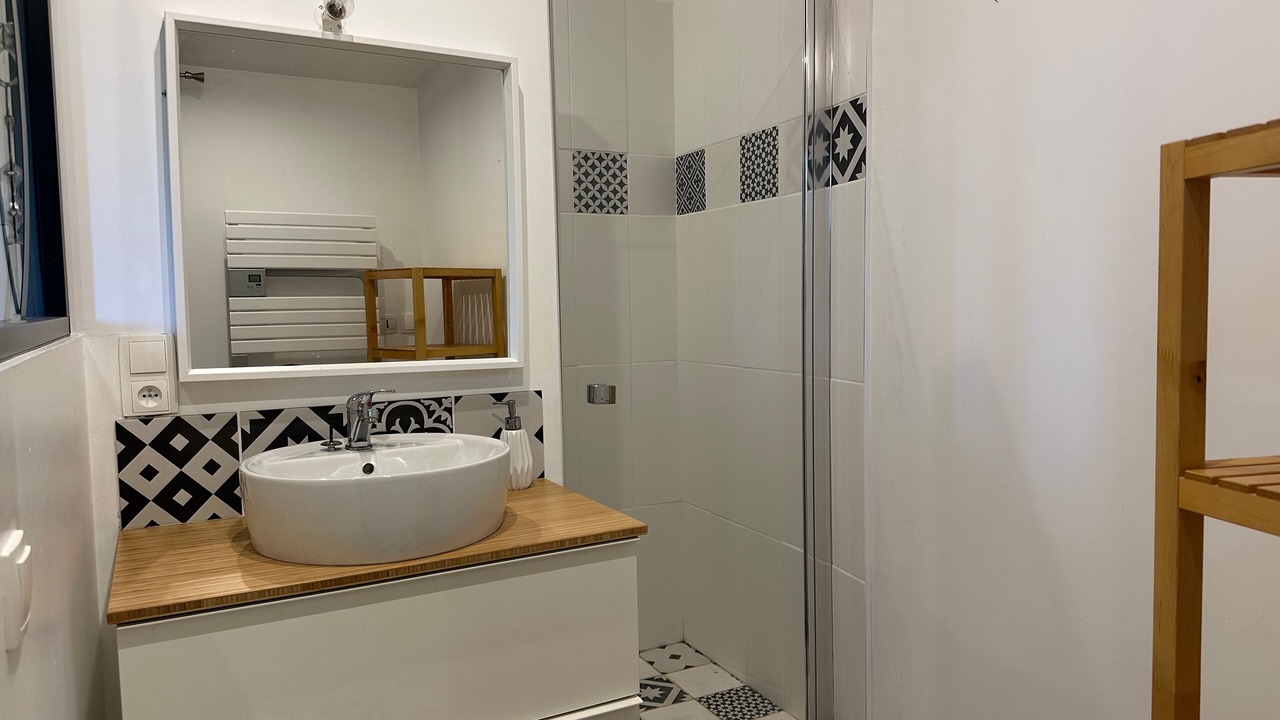 Photo of Bathroom in Blaison-Gohier
