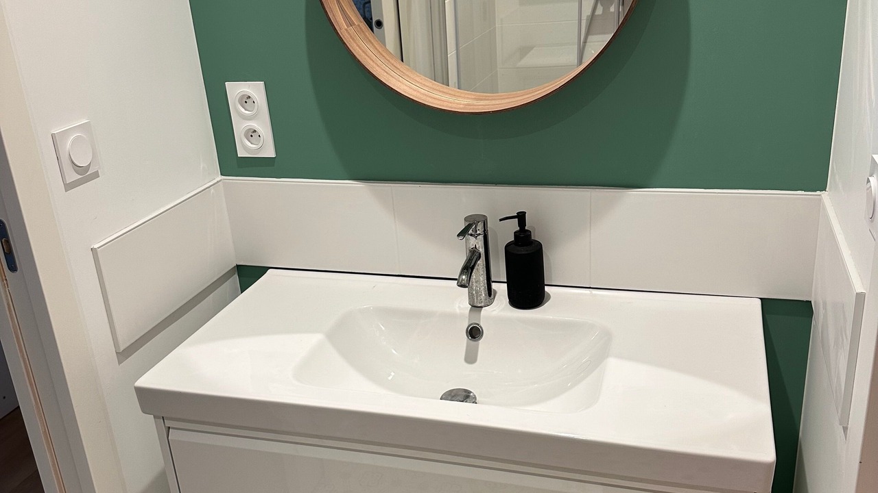 Photo of Bathroom in Blaison-Gohier