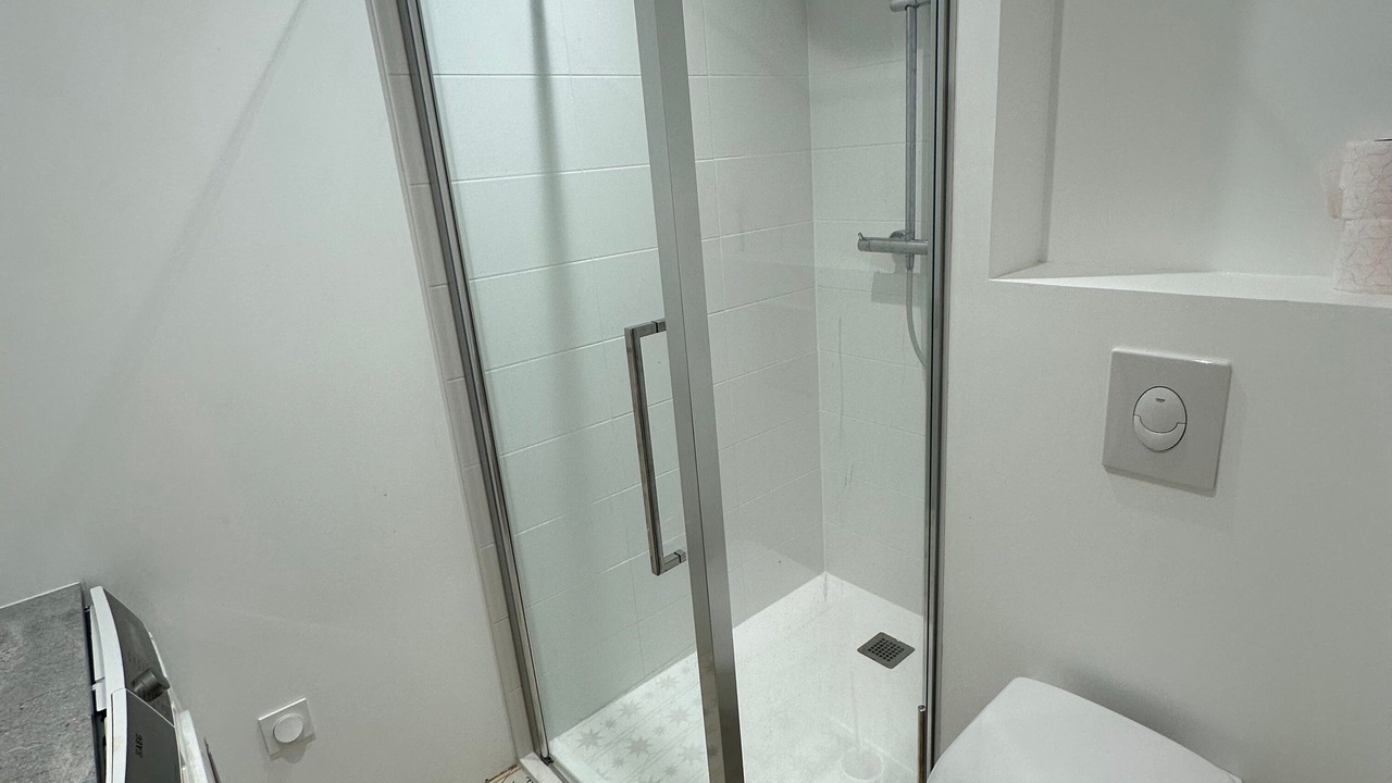 Photo of Bathroom in Blaison-Gohier