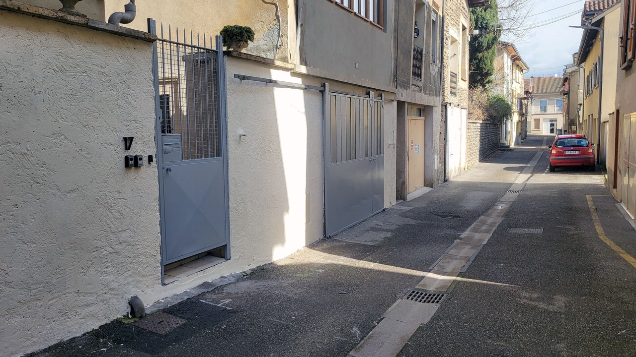 Photo of Outdoor in La Cote-Saint-Andre