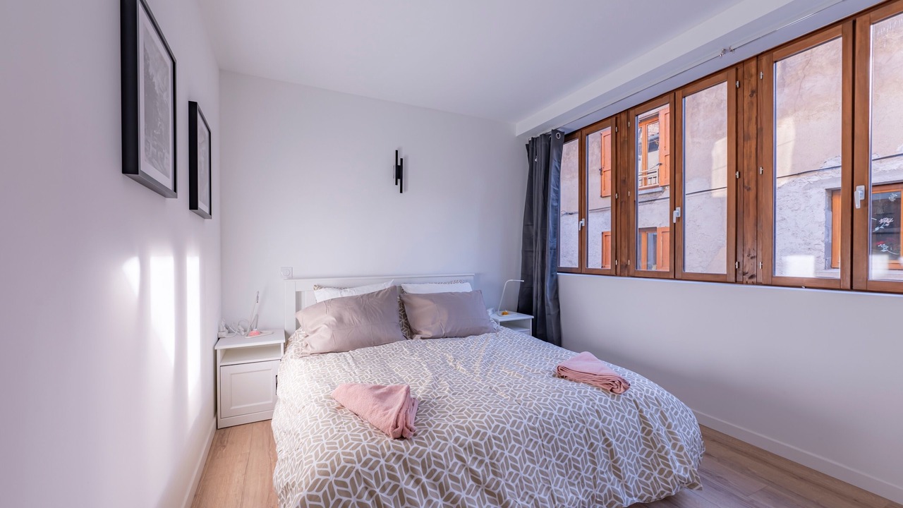 Photo of Bedroom in La Cote-Saint-Andre