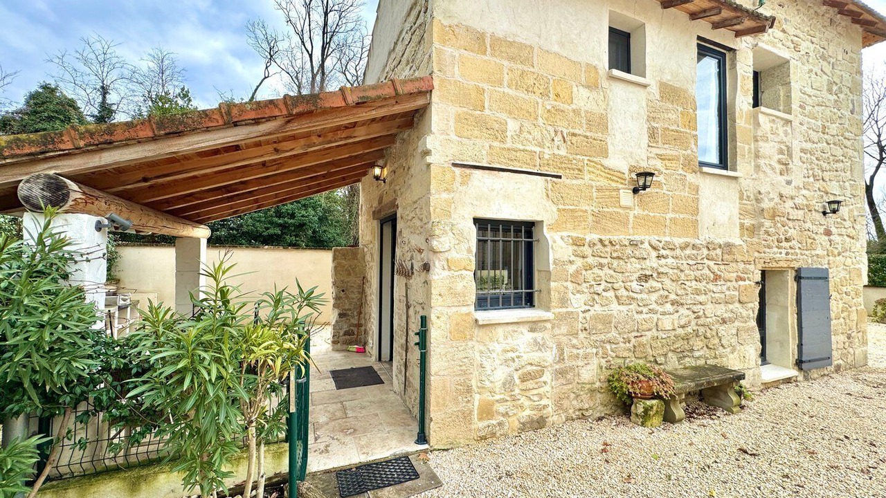 Photo of Outdoor in Beaucaire