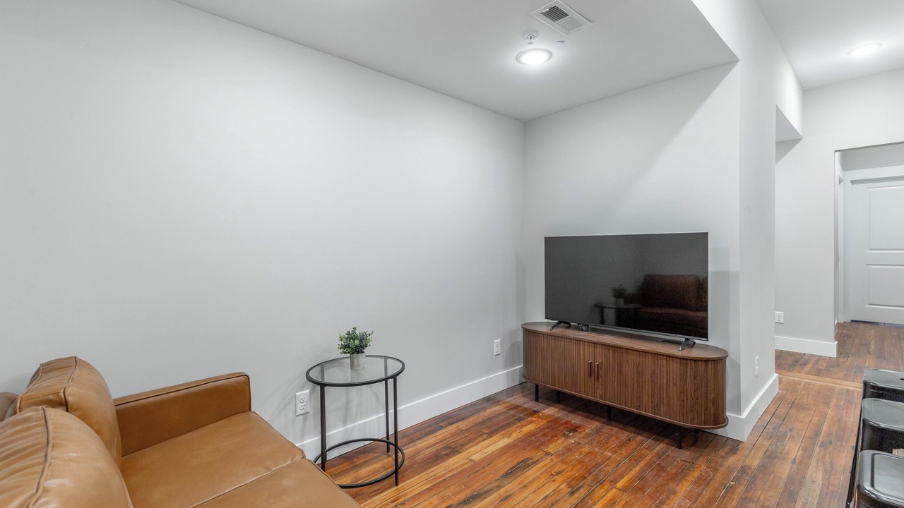 Photo of Livingroom in Chattanooga