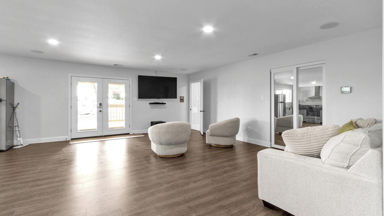Photo of Livingroom in Dayton