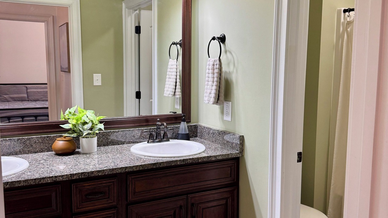 Photo of Bathroom in Riverwood Plantation