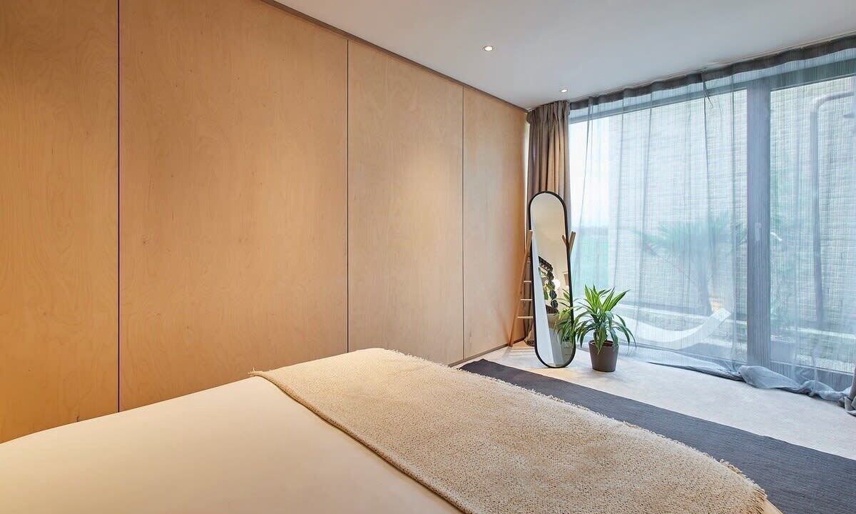 Photo of Others in Potter Brompton