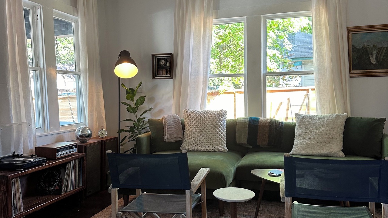 Photo of Livingroom in North University