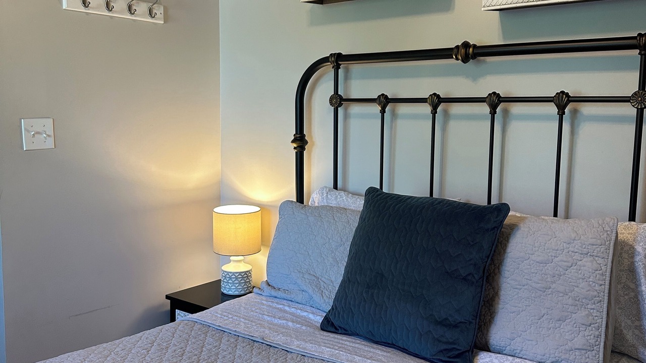 Photo of Bedroom in Alto Pass
