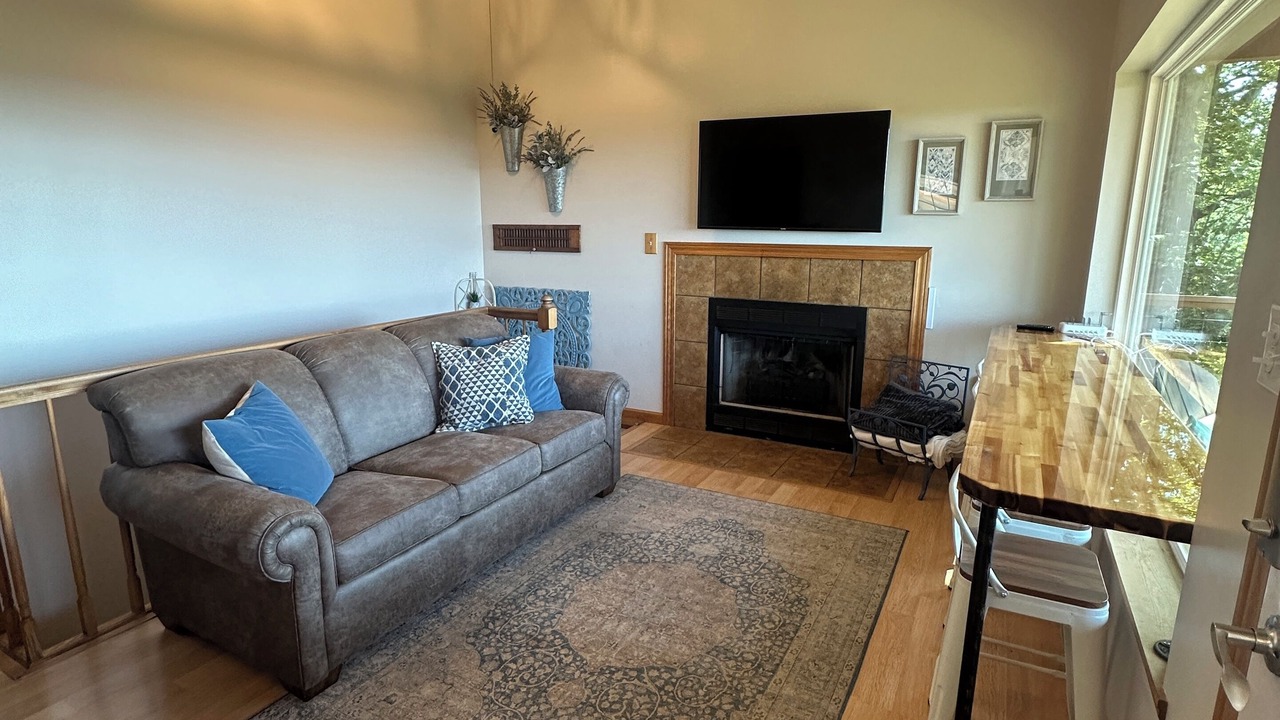 Photo of Livingroom in Alto Pass