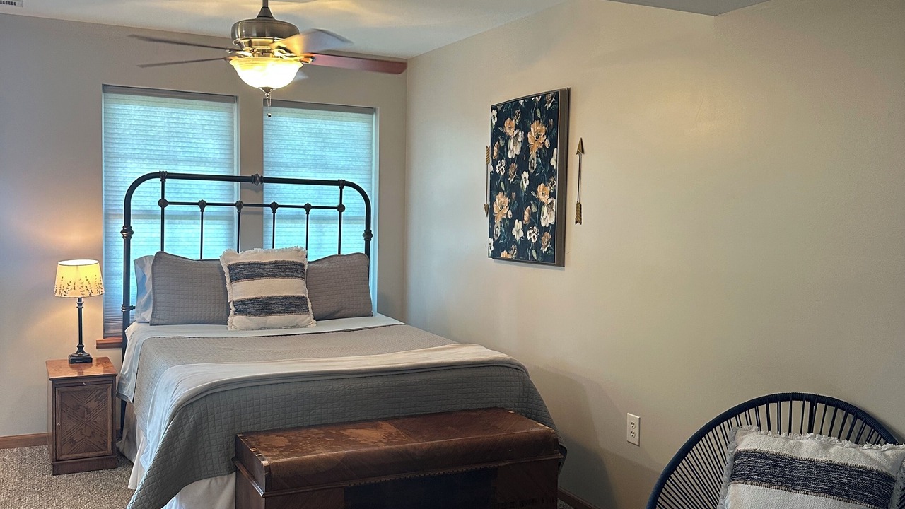 Photo of Bedroom in Alto Pass
