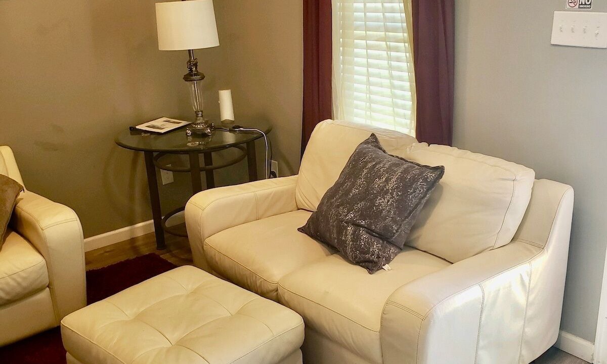 Photo of Livingroom in Northeast Houston