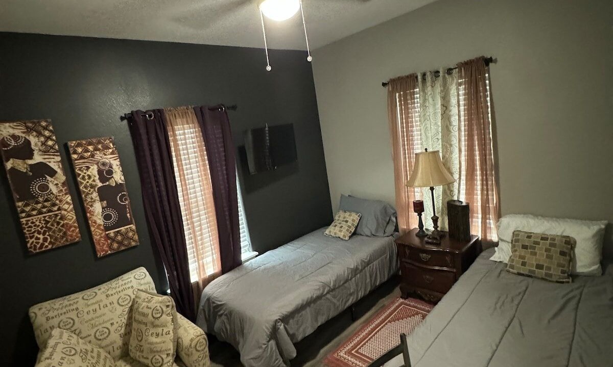 Photo of Bedroom in Northeast Houston