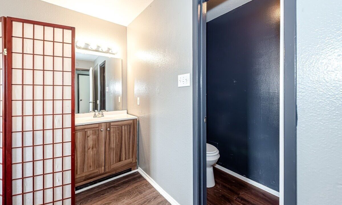 Photo of Bathroom in Sharpstown