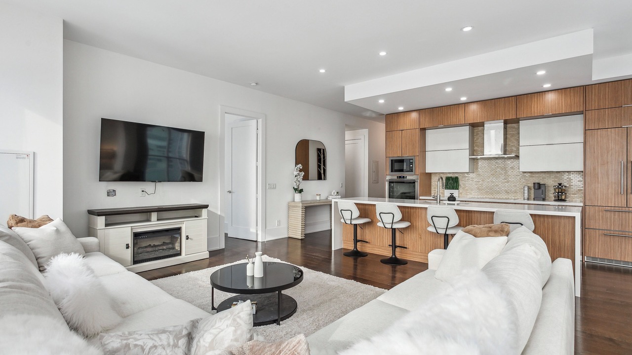 Photo of Livingroom in Downtown Toronto