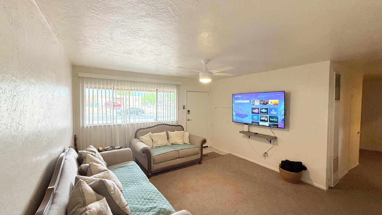 Photo of Livingroom in Farmington