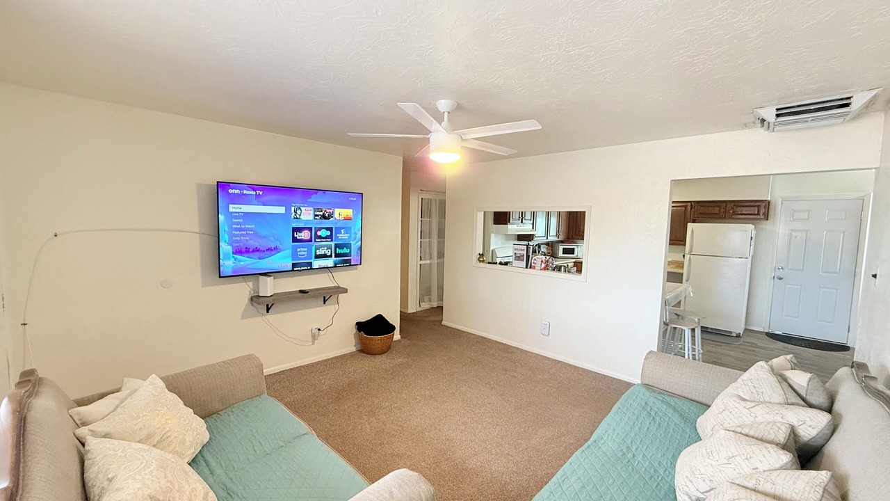 Photo of Livingroom in Farmington