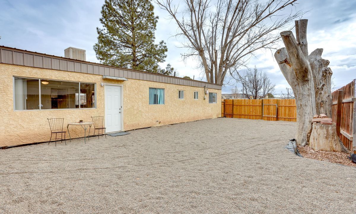 Photo of Outdoor in Farmington