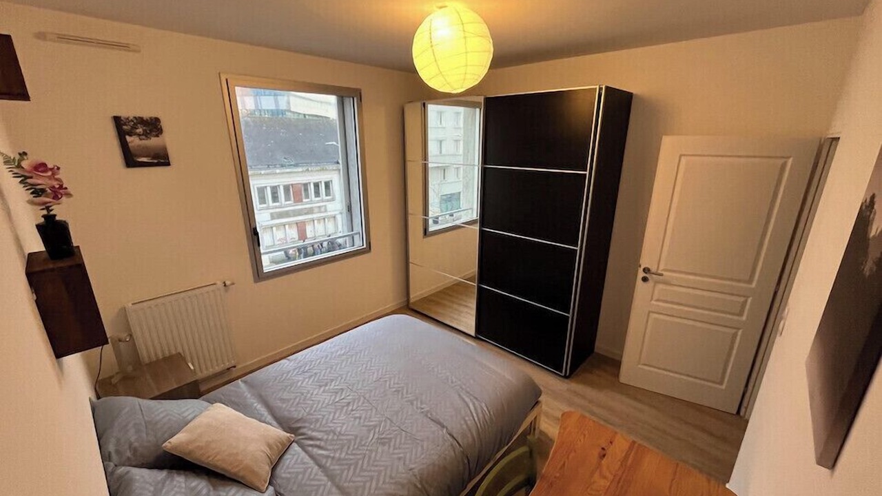 Photo of Bedroom in Republique - Les Ponts