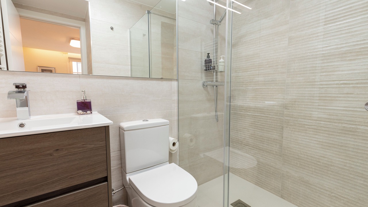 Photo of Bathroom in Logrono Historic Centre