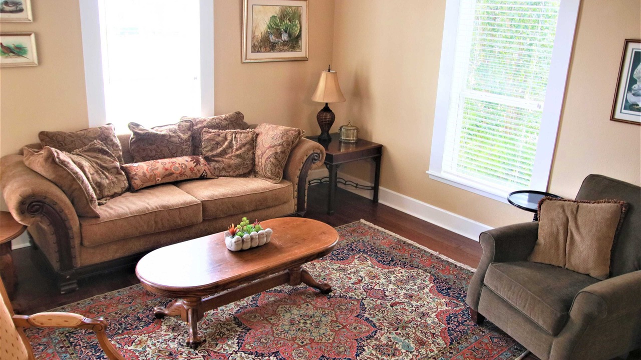 Photo of Livingroom in Elmaton